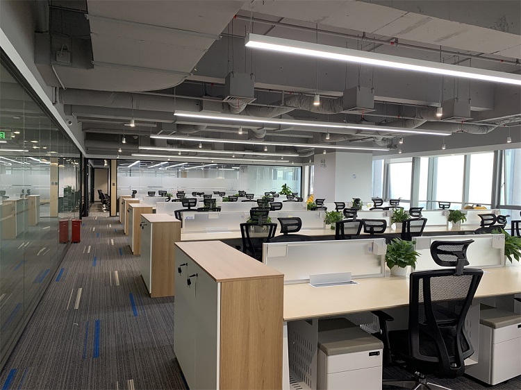 加洲建設(shè)在辦公室裝修后科學(xué)布局工位，提升辦公效率