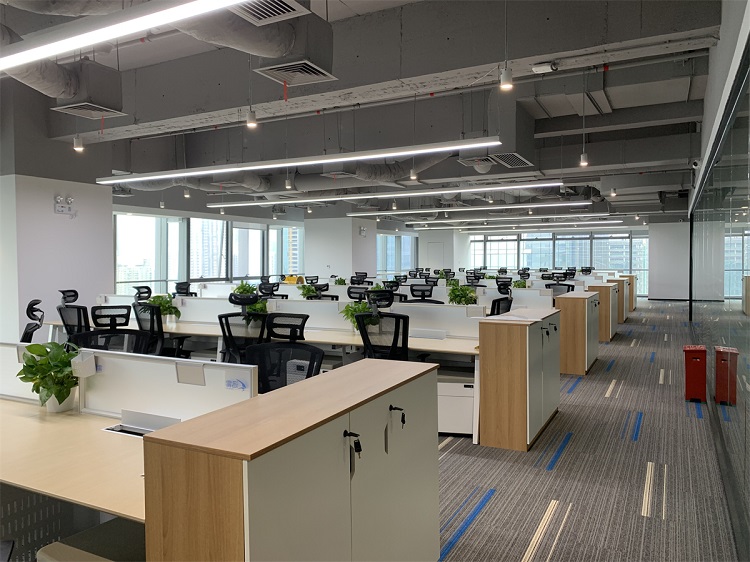 加洲建設解讀工業(yè)風辦公室裝修的獨特魅力